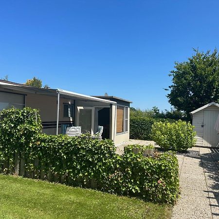 Gezellige Stacaravan Met Groot, Zonnig Terras! Belt-Schutsloot 外观 照片